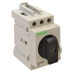 Sorolható lakatolható szakaszoló kapcsoló